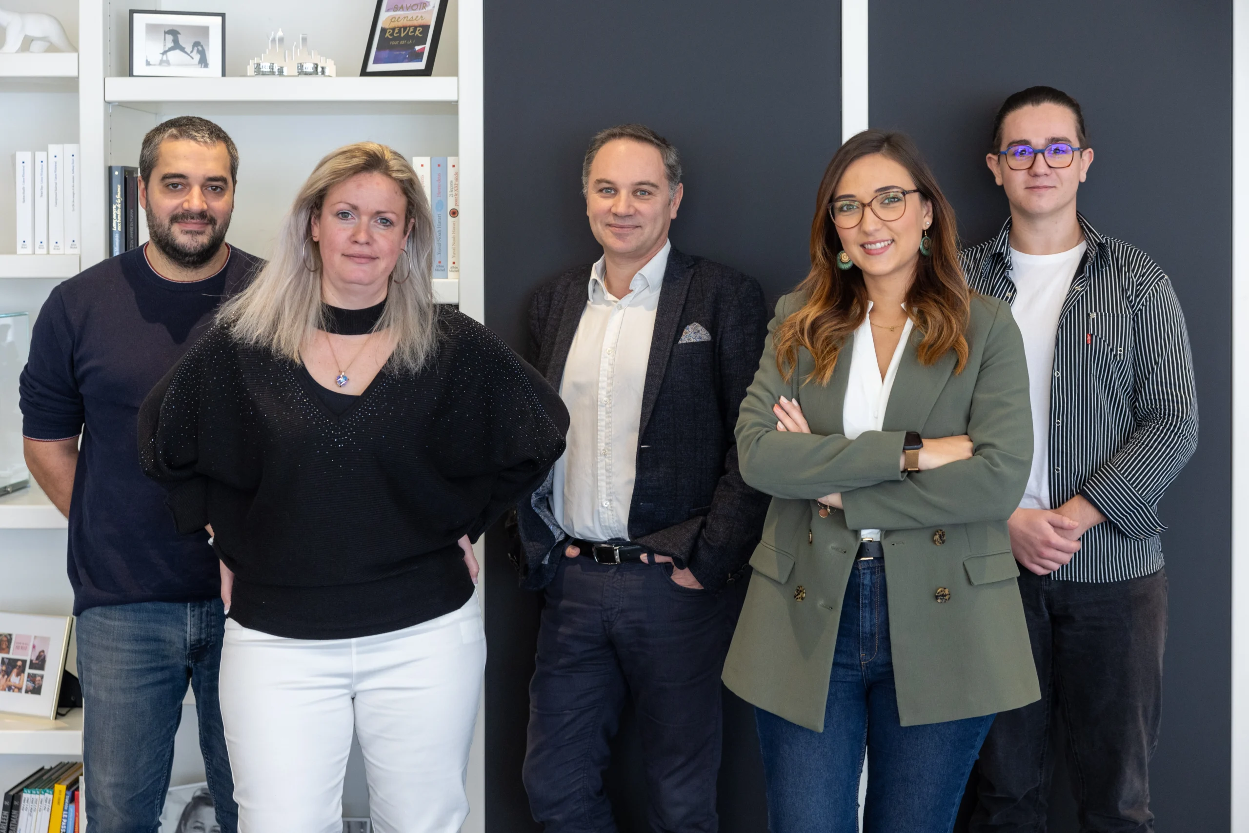 Qui sommes-nous ? 1 Monada Groupe Investissement
